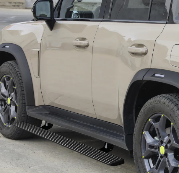 JETOUR T2 ELECTRICAL SIDE STEPS/العتبات الجانبية الكهربائية
